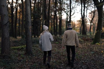 Picture of 2 people walking in Ross